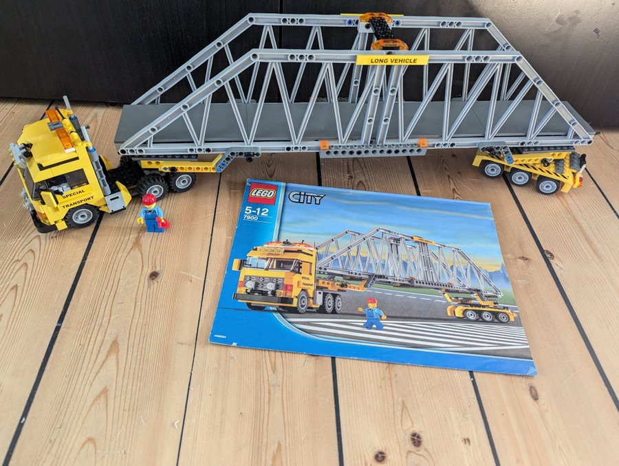 Lego City 7900 Special Transport