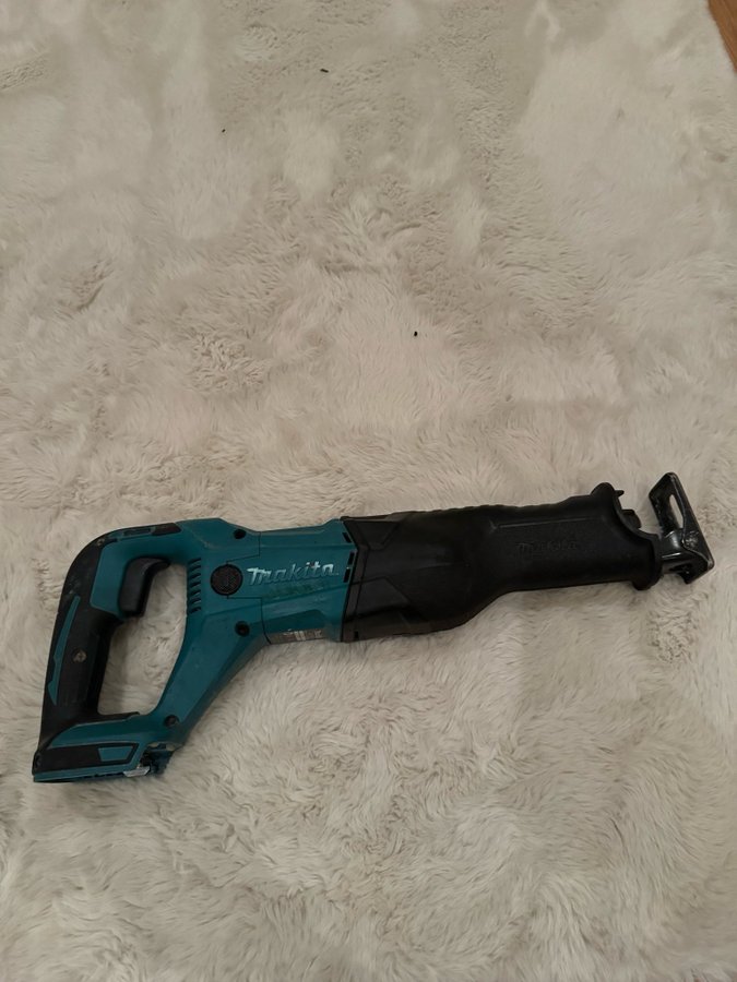 Makita tigersåg DJR 186