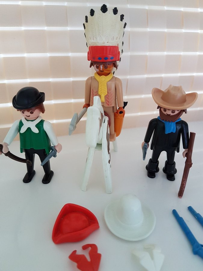 Vintage PLAYMOBIL Geobra - 1974 Playmobil Western Cowboy Indian Robin Hood