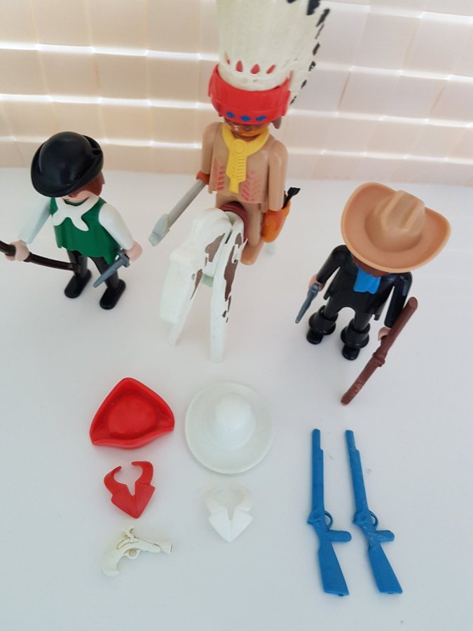 Vintage PLAYMOBIL Geobra - 1974 Playmobil Western Cowboy Indian Robin Hood