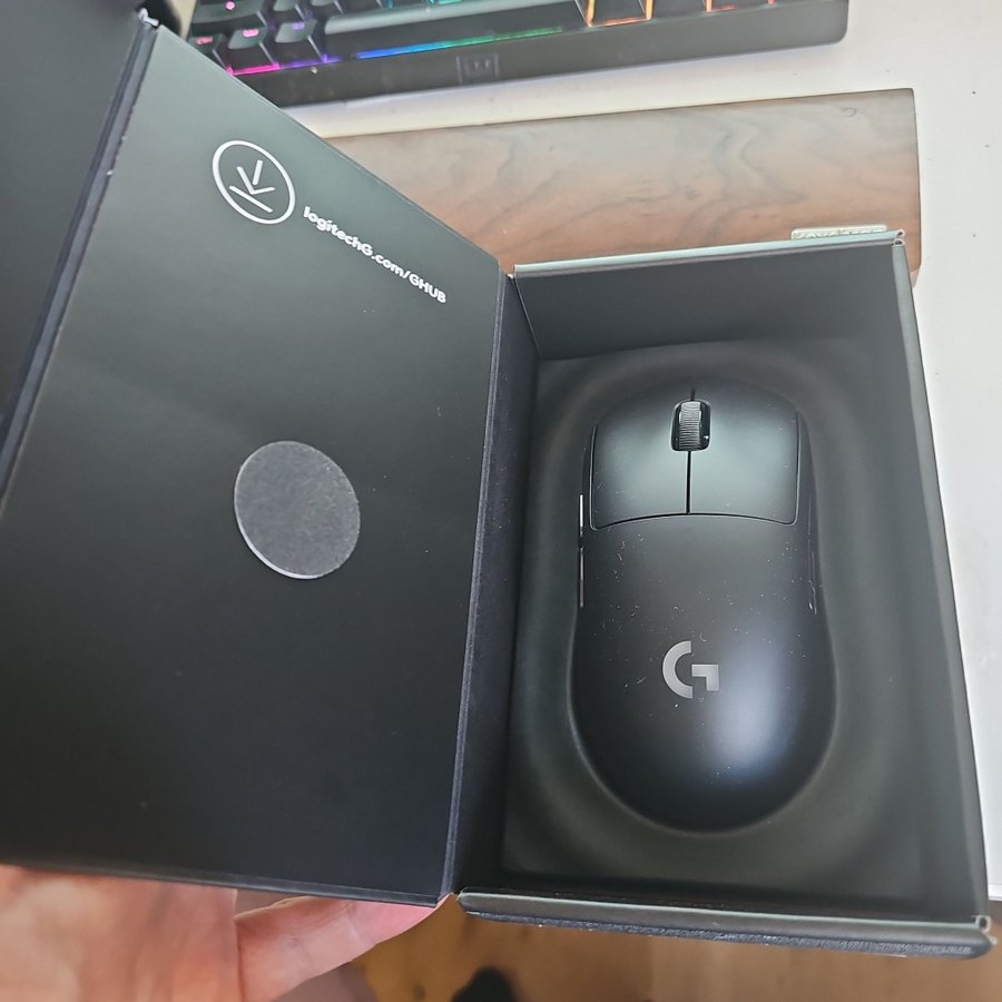 Logitech G Pro X Superlight 2 (Öppnad, Aldrig Använd)