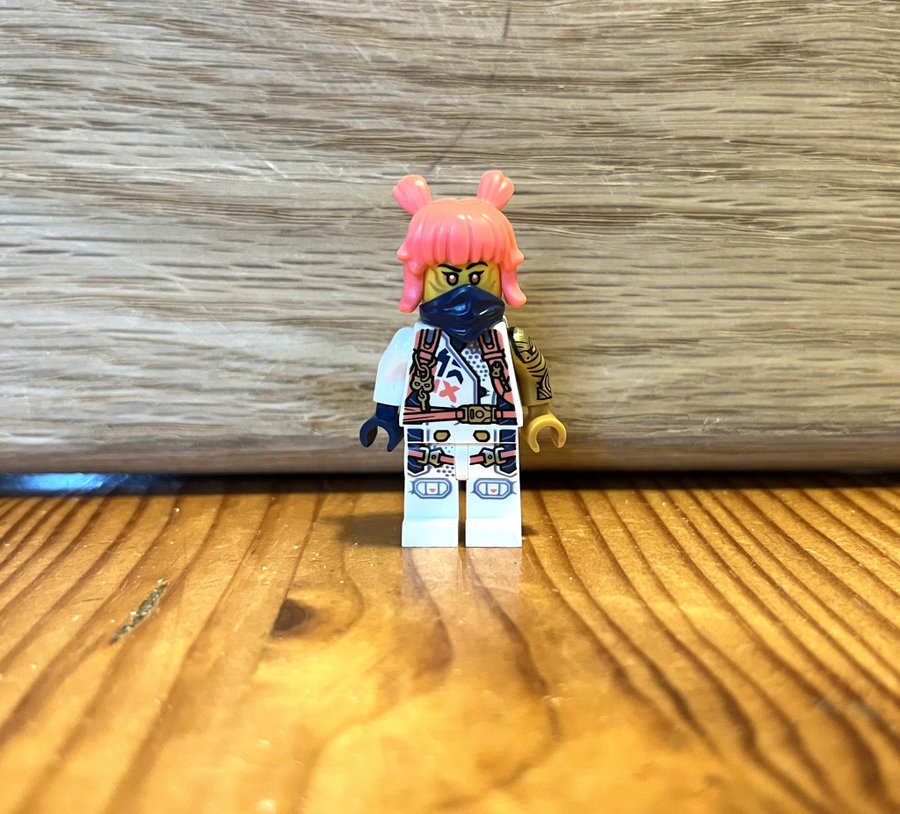 LEGO Minifigur: Sora från LEGO Ninjago