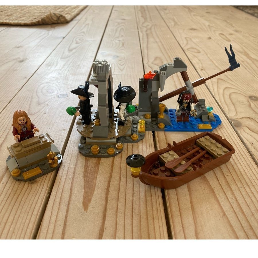 LEGO Pirates of the Caribbean - 4181 Isla de Muerta