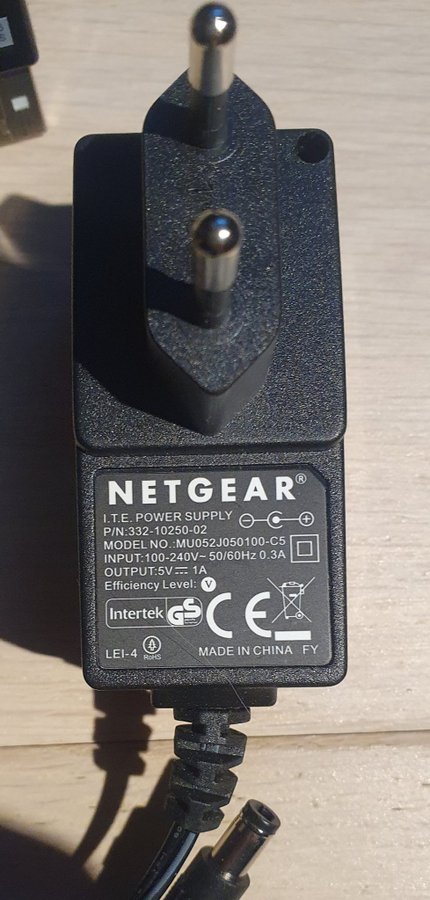 Netgear – Universal Push2TV HD Adapter