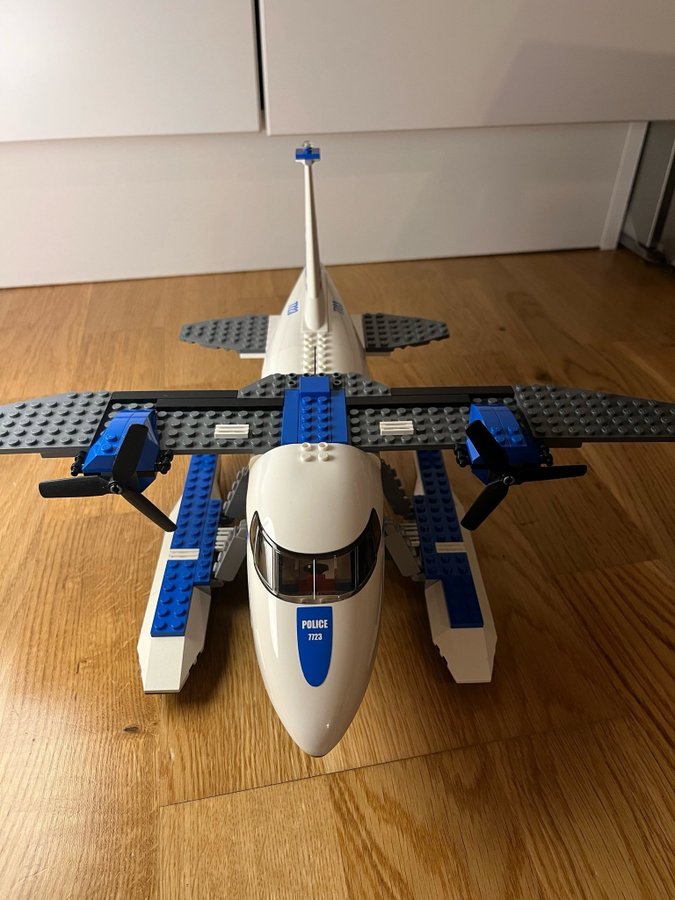 Lego City - Police Pontoon Plane (7723) - 100% Komplett