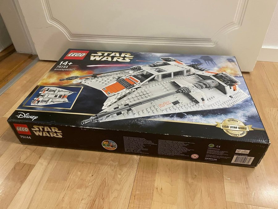 LEGO Star Wars 75144 UCS (Nytt) "Snowspeeder"