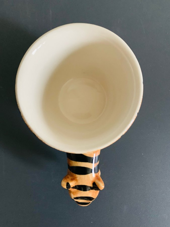 TEMUGG / KAFFEMUGG - MUGG TIGER - MYCKET FINT SKICK - PRESENT ?