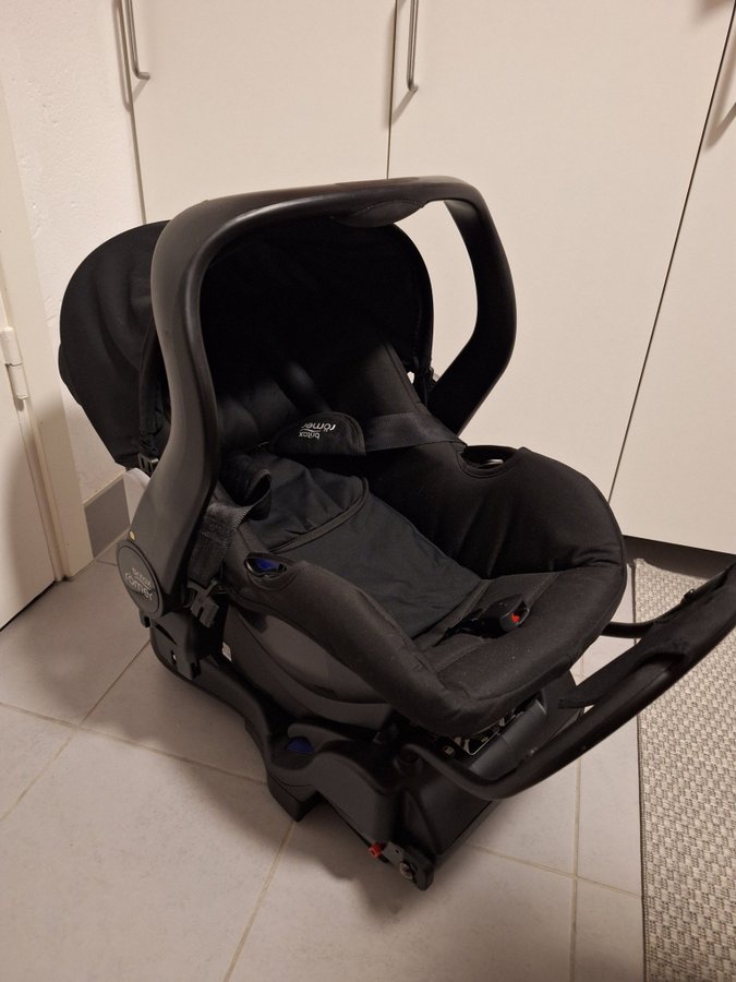 Britax Römer Baby-safe Primo Cosmos bilbarnstol inkl. bas