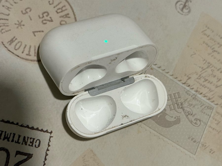 Laddningsetui till AirPods gen3