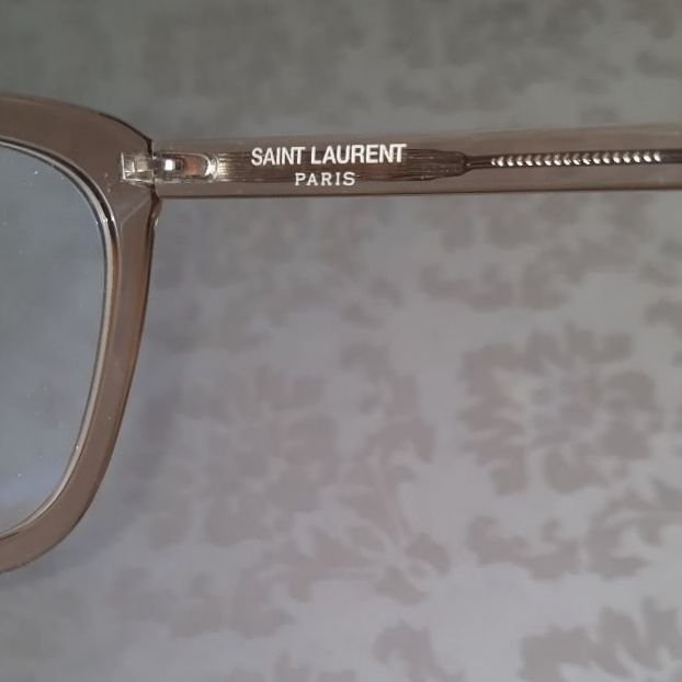 Saint Laurent Paris glasögon ram kvinnor .