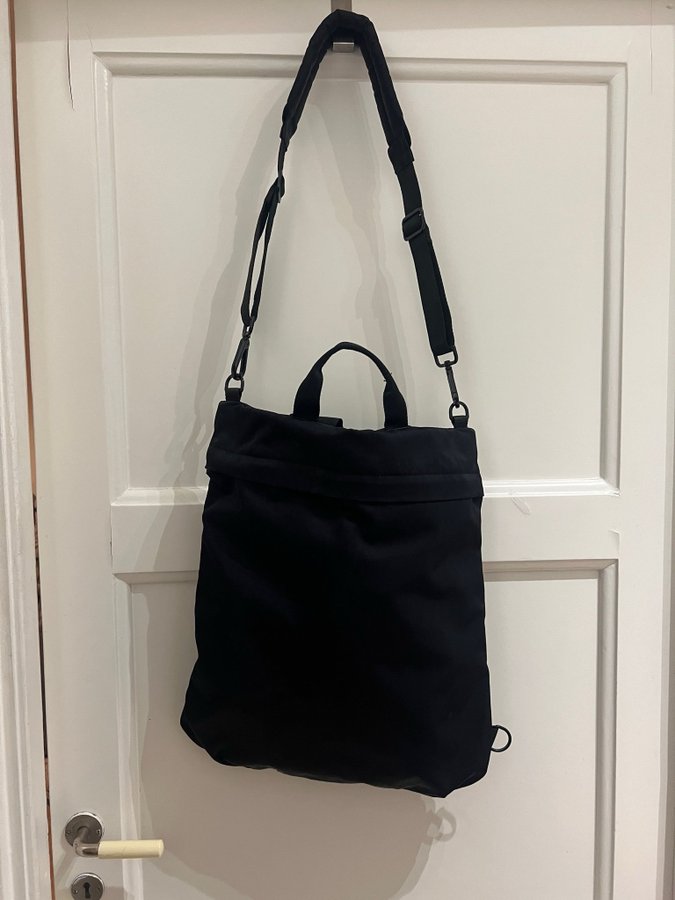 Cos tote bag/backpack hybrid