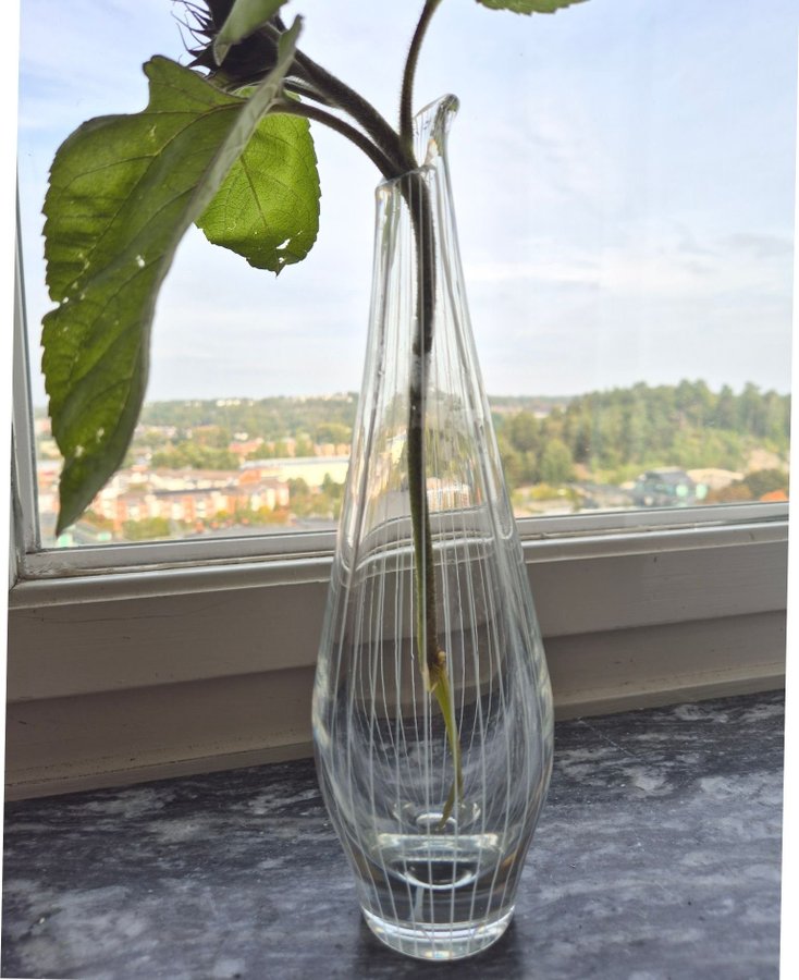 VAS, glas, sannolikt Bengt Orup, Johansfors glasbruk, 1950-tal.