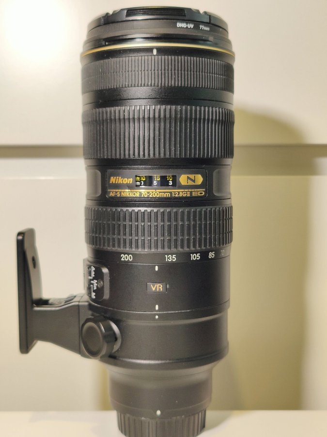 Nikon AF-S Nikkor 70-200/2.8 G ED VR II