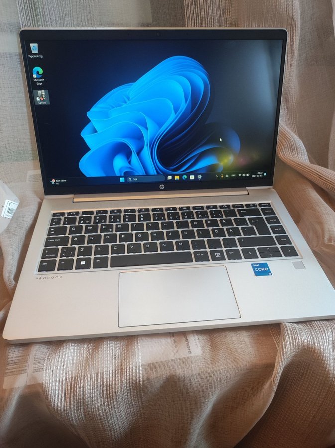 Bästa CPU | HP ProBook 440 G9 | 12:e Gen I5-1235U 10-Kärnor 4.40GHz | 16GB RAM