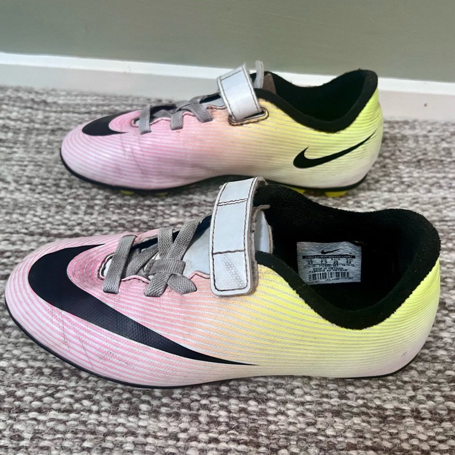 Nike Mercurial Fotbollsskor - Storlek:35