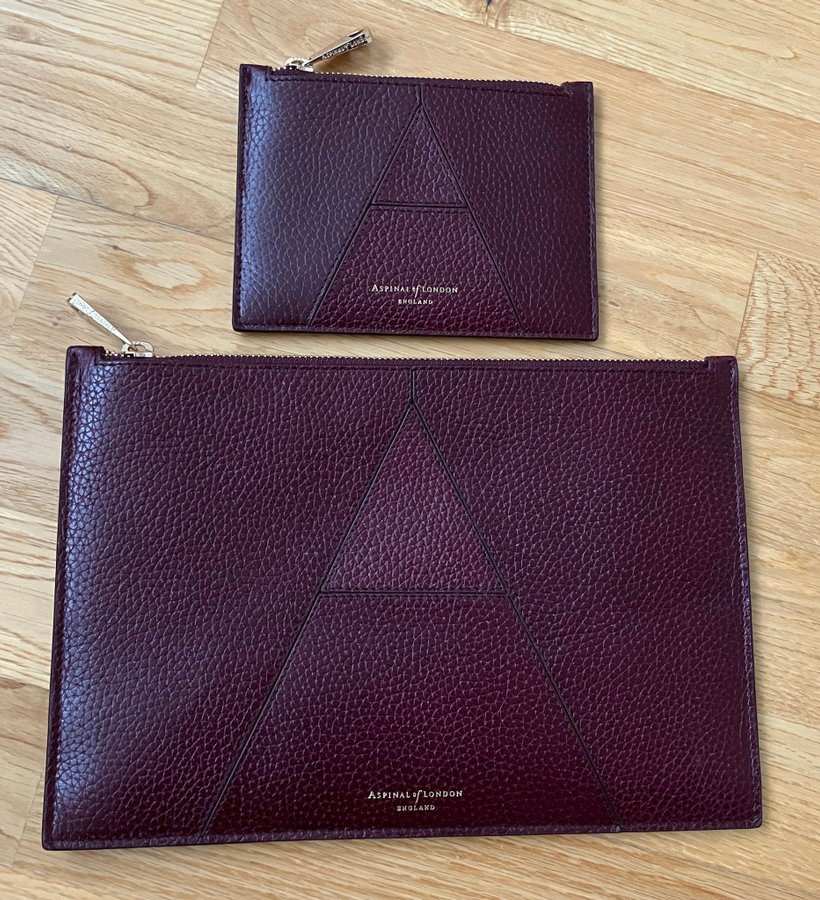 Aspinal of London pouch fodral clutch väska sminkväska necessär börs vinröd