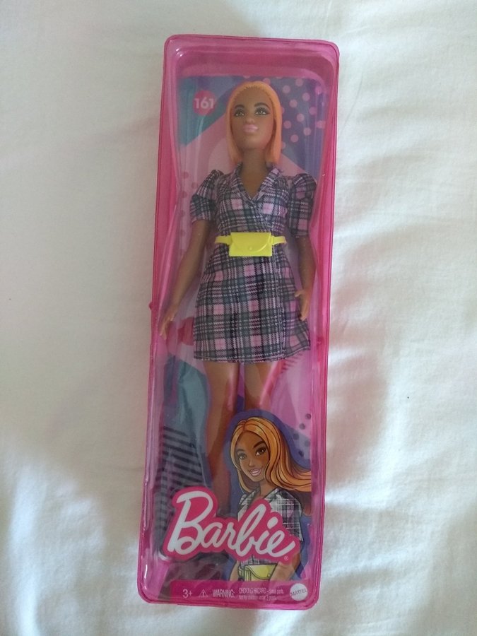 Barbie Fashionistas 161. Kurvig.