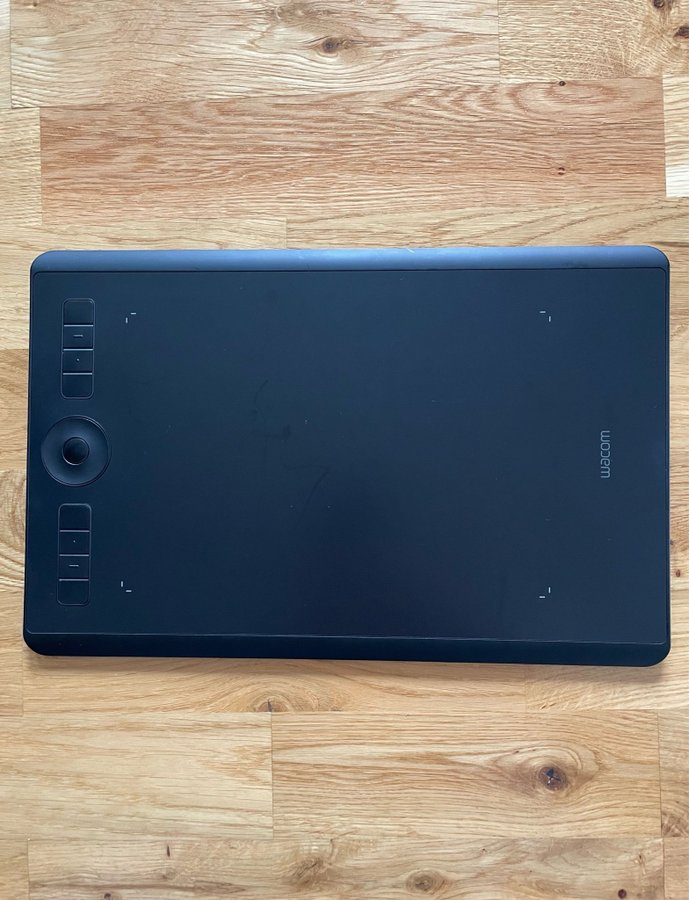 Wacom Intuos Pro PTH-660