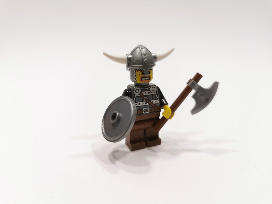 Lego - minifigur - viking - vikings - warrior - med utrustning