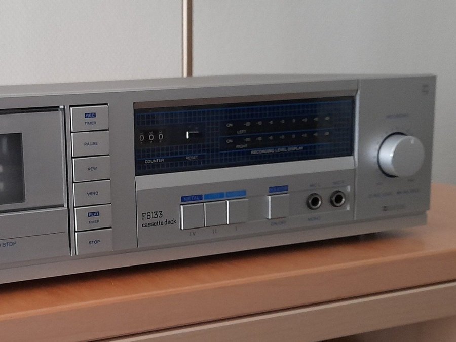 Philips - F6133 Cassette Deck - Made In Belgium