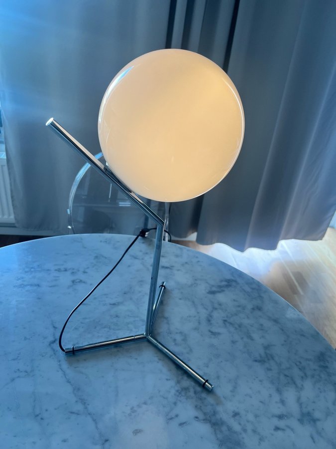 Bordslampa FLOS IC Lights T1 High