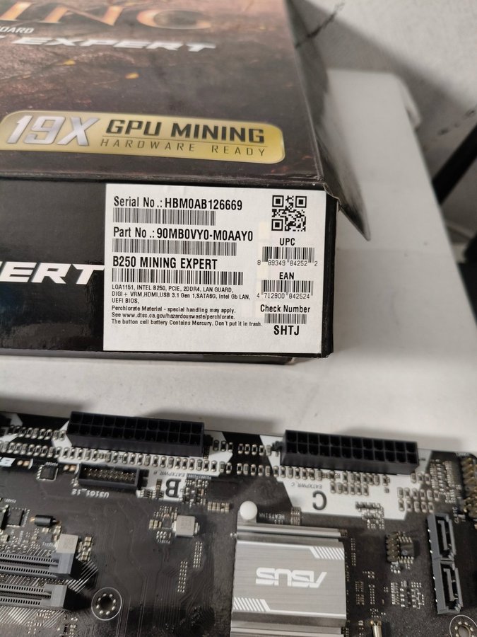 Asus B250 Mining Expert och kylare