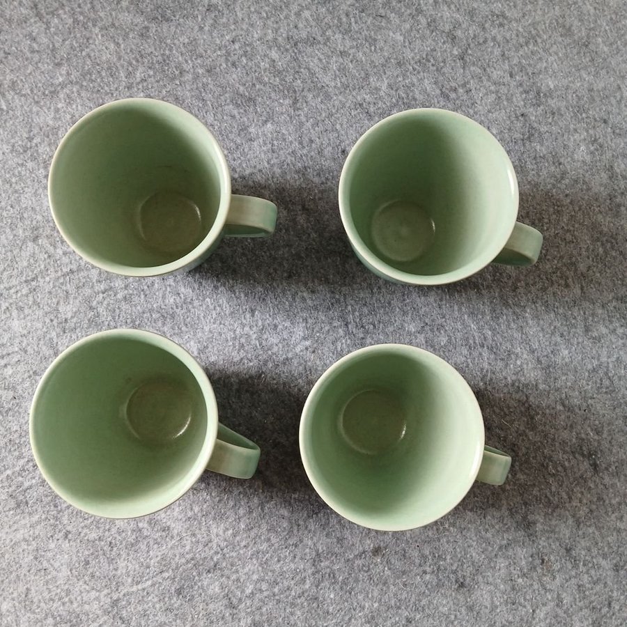 Höganäs keramik collection Celadon färgen 4 st muggar