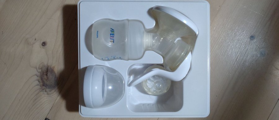 Breast pump