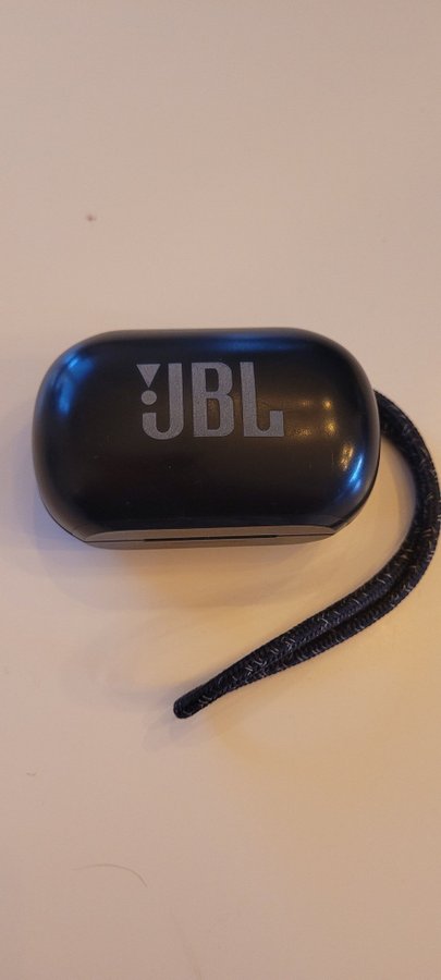 JBL Reflect Flow Pro