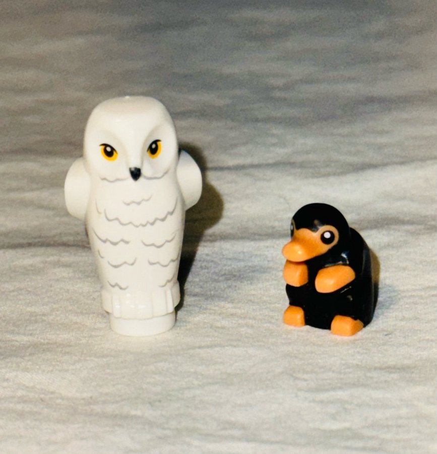 LEGO Harry Potter uggla Hedwig Snowy och Niffler. I mkt fint skick