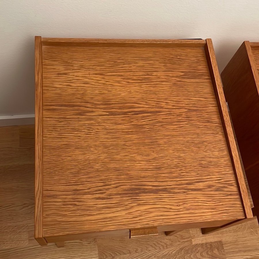 Vintage Teak Sängbord Natsbord 1950/60-tal Tapet Lådor Josef Frank Eldblomman