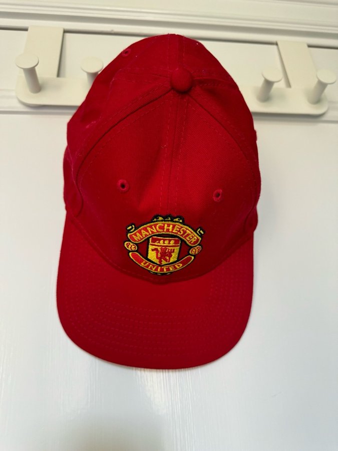 Manchester United New Era keps - one size