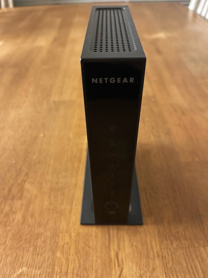 Netgear Router n300 wnr3500L