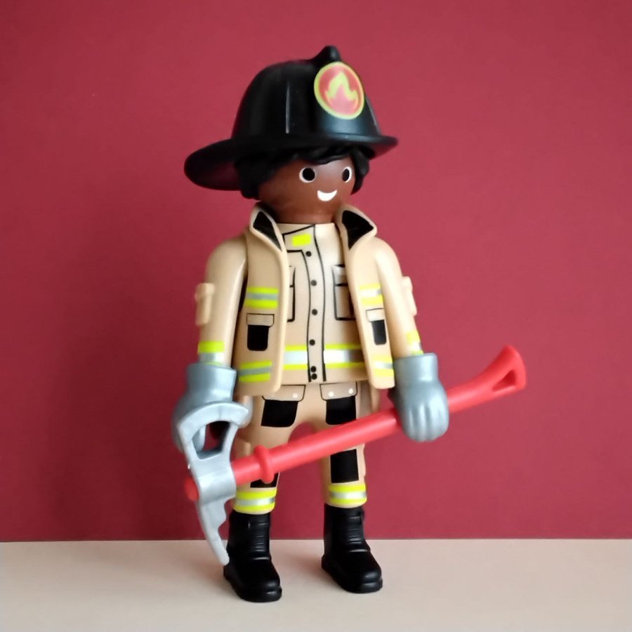 Playmobil brandman med yxa (71207)