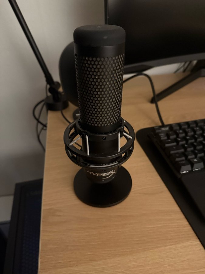 HyperX QuadCast S – USB Condenser Gaming Microphone