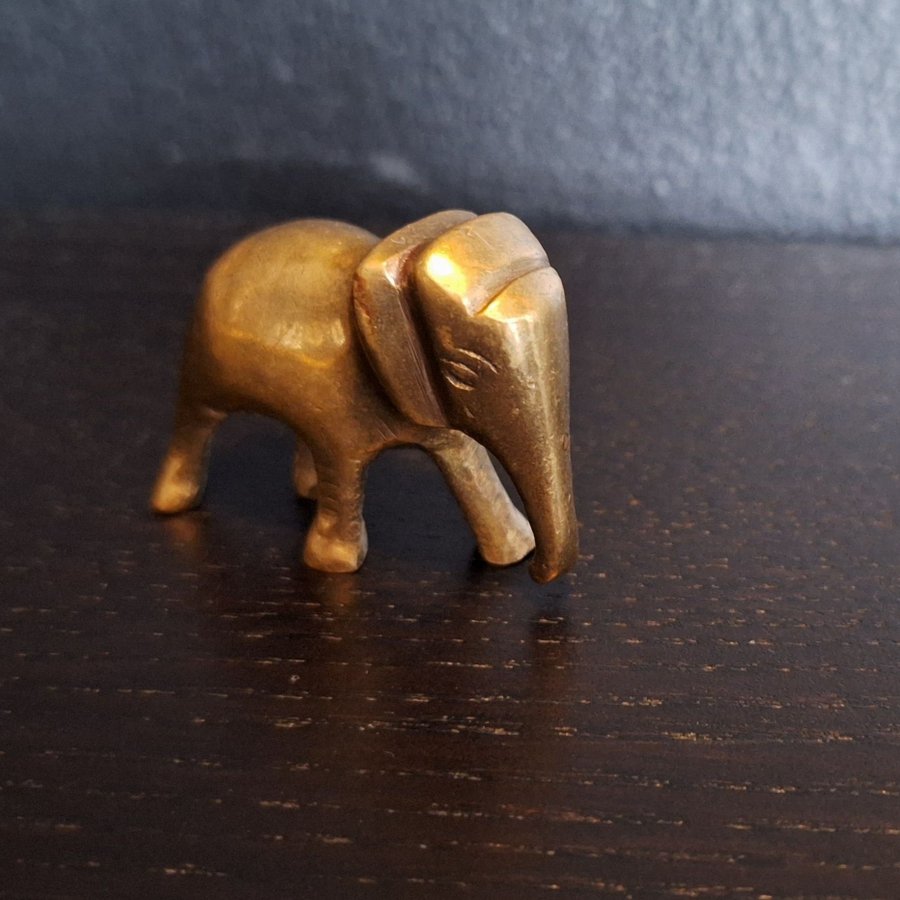 Elefant staty brons/ mässing