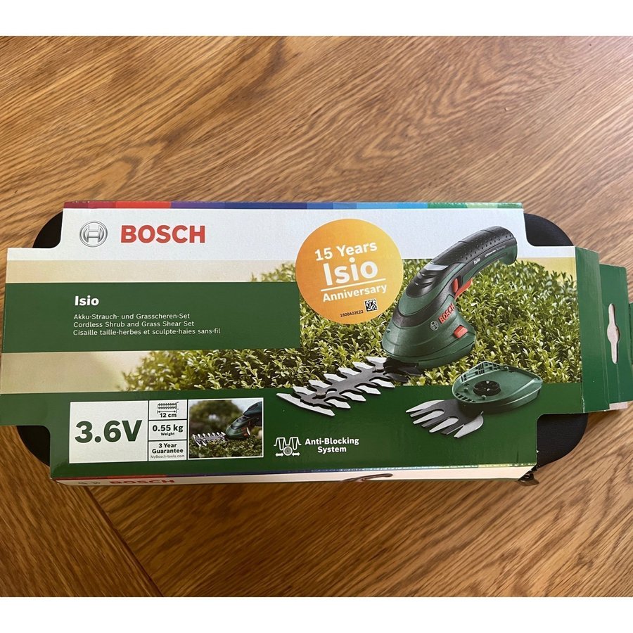 Nypris 950kr! Ny och oöppnad Busk och grässax Isio 36V Bosch Power Tools