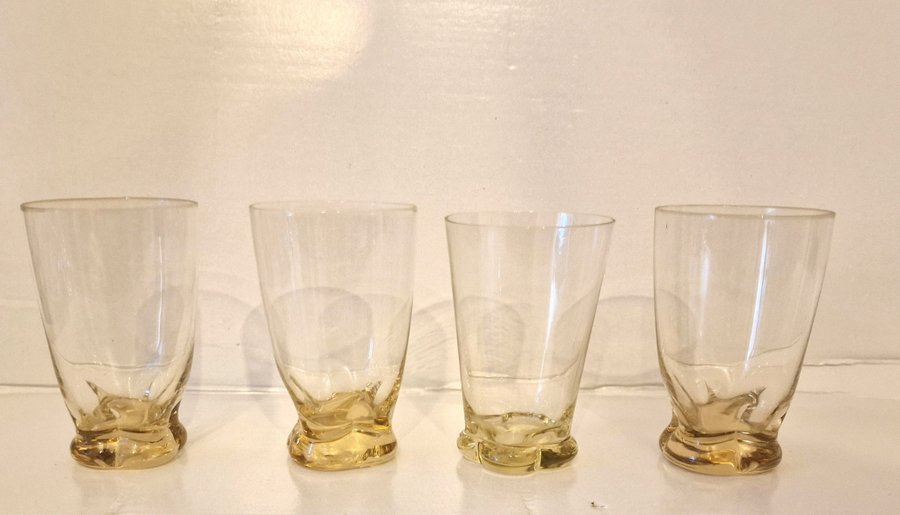 4 st whiskyglas drinkglas glas Gulli Skruf mindre modell h 9,7 cm diam 6,1 cm