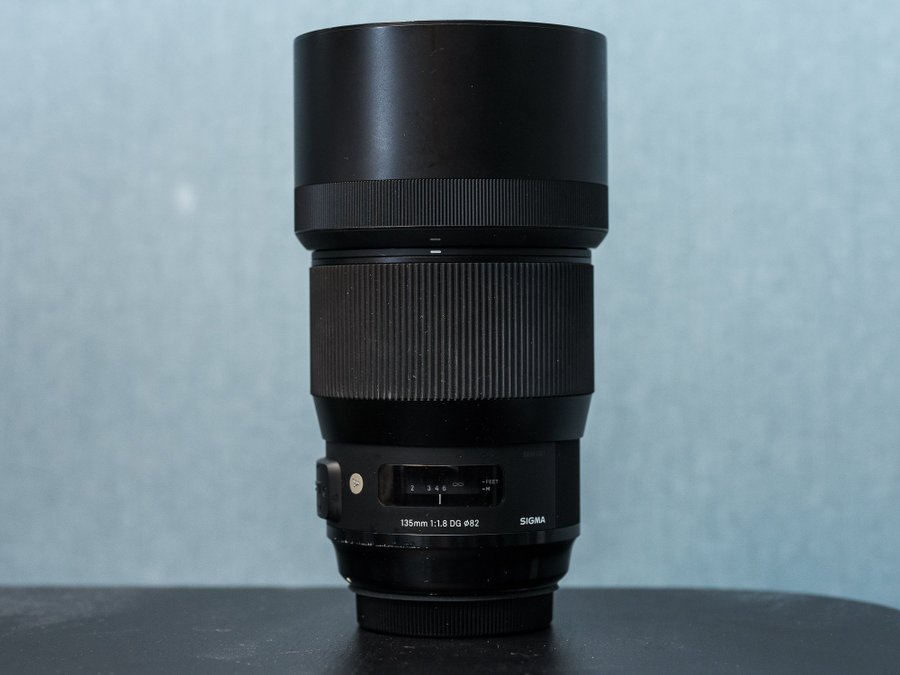 Sigma 135mm f/18 DG Art - Canon EF