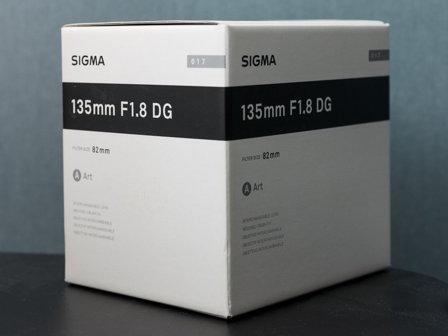 Sigma 135mm f/18 DG Art - Canon EF