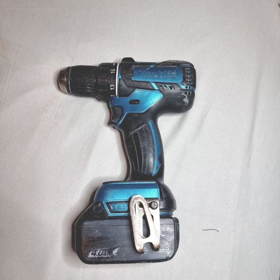 Makita DDF480 18V Slagborrmaskin