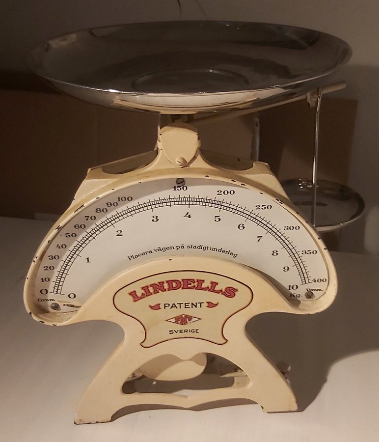 LINDELLS KÖKSVÅG 10 KG VINTAGE PATENT SVERIGE STORLEK 26 X 25 CM FINT SKICK !!!