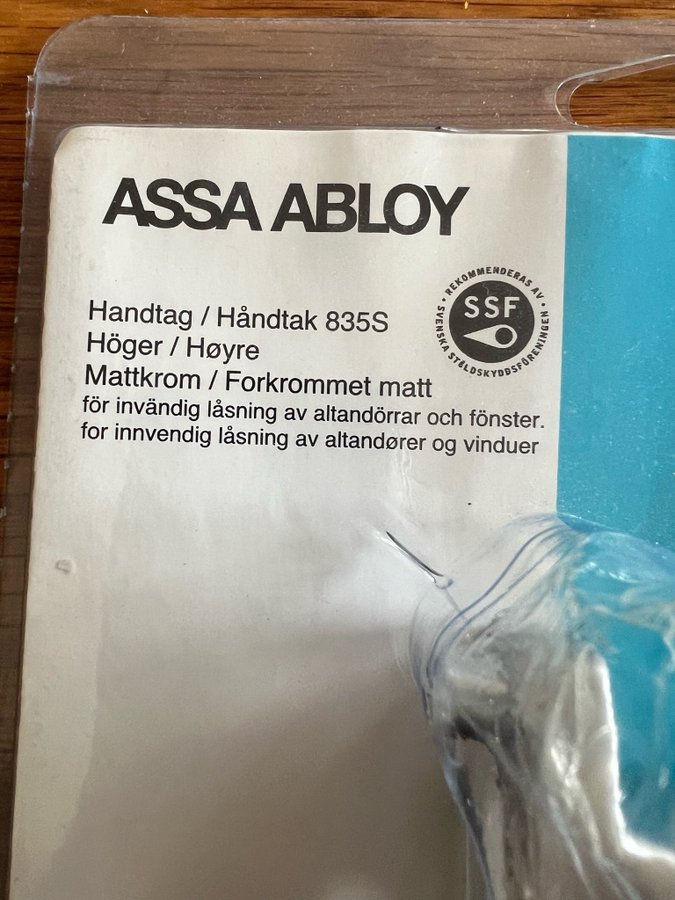 Assa Abloy Handtag 835S Höger Mattkrom