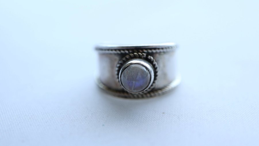 Månsten sten silver ring stämplat 925