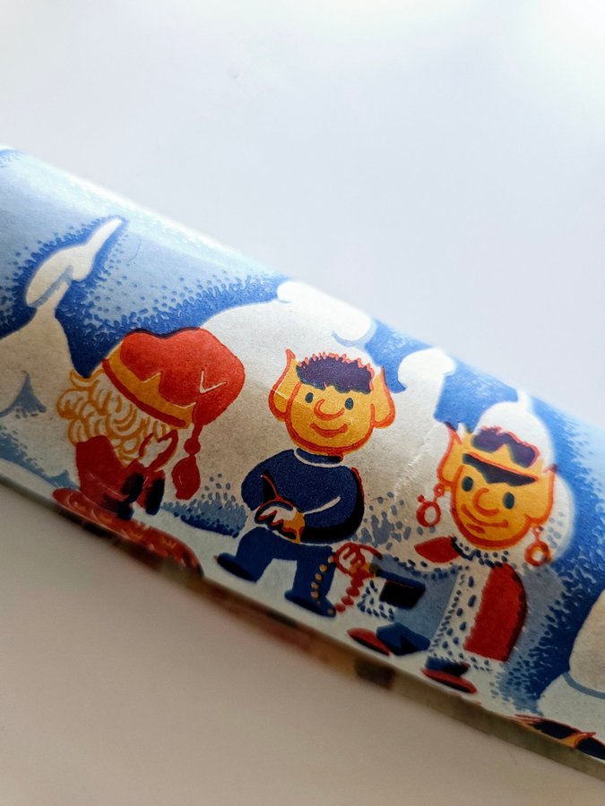 Äldre julpapper Omslagspapper JUL retro nostalgi lanthandel