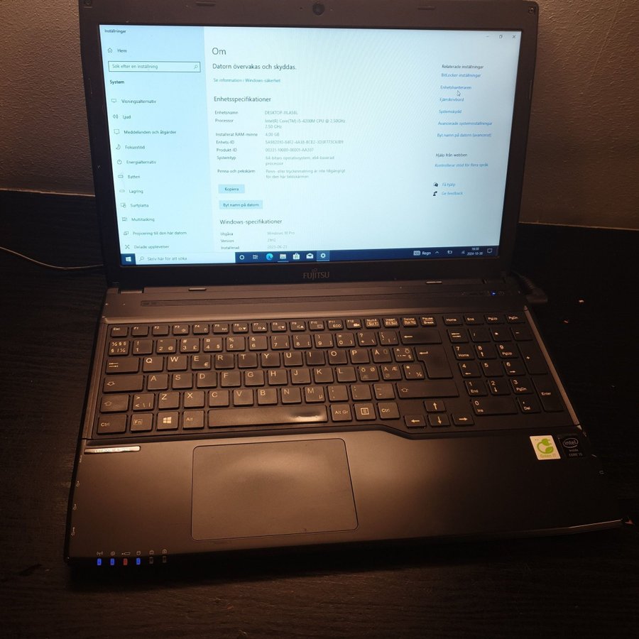 Fujitsu LIFEBOOK A Series Laptop