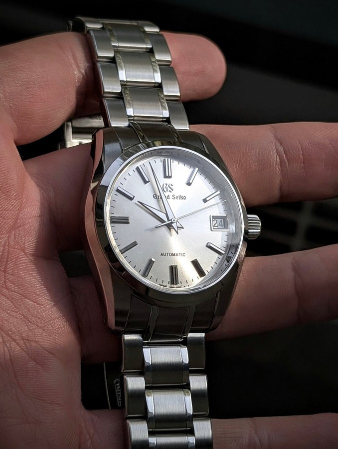 Grand Seiko SBGR251, automatic, 37mm