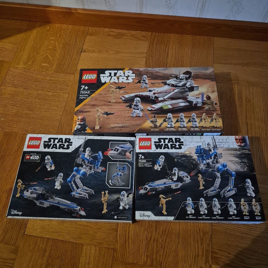 LEGO Star Wars 75280 Clone Troopers  75342 Republic Fighter Tank