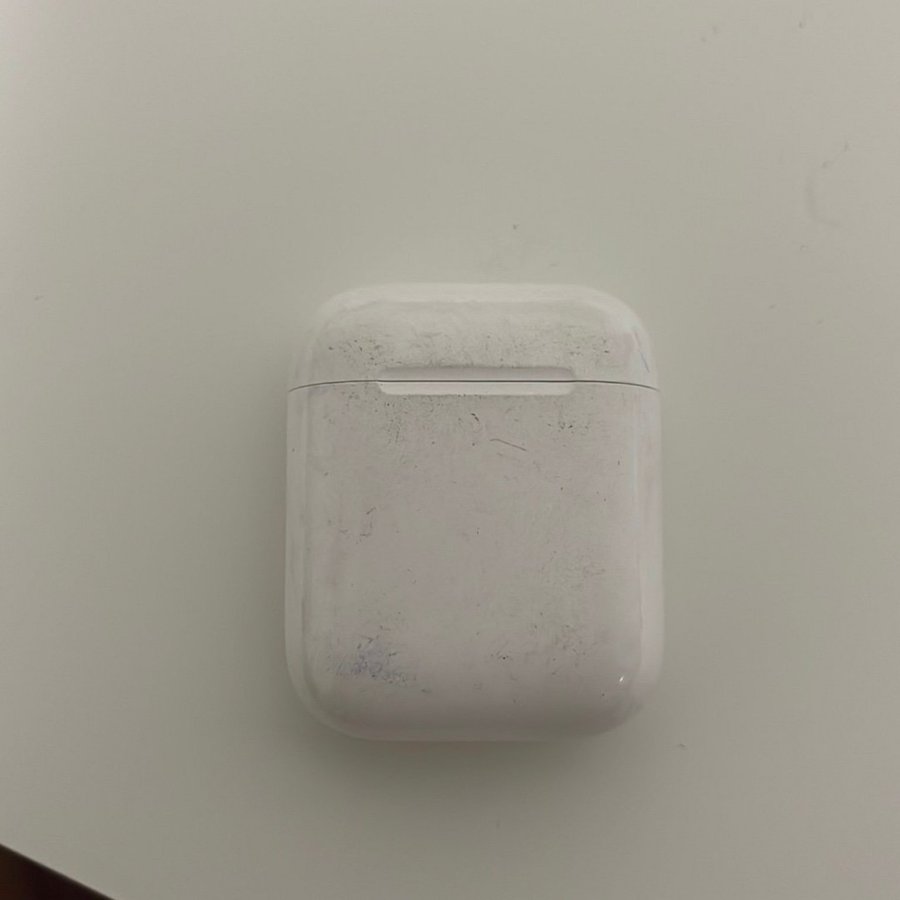 Apple AirPods gen1 2016