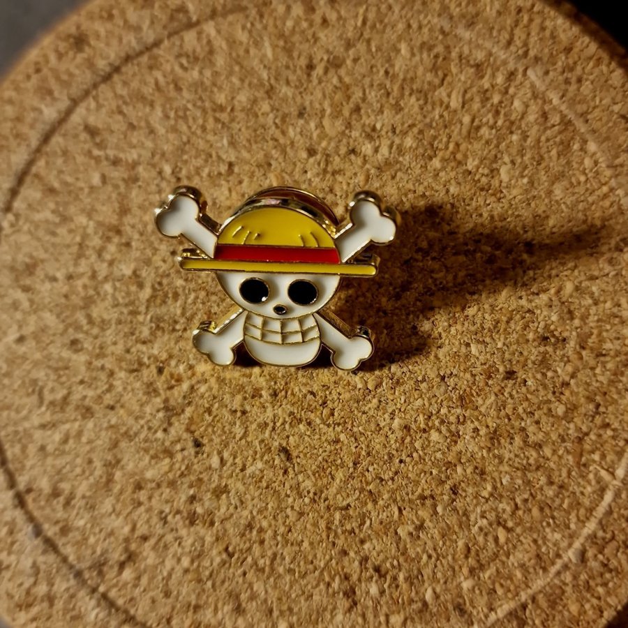 One piece Brosch